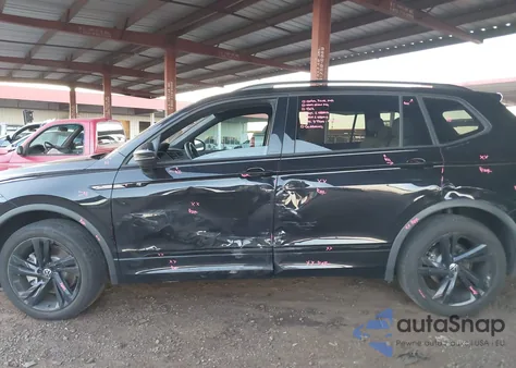 2024 Volkswagen Tiguan 2.0T Se R-Line Black z USA, uszkodzony, nr VIN 3VVCB7AX5RM104958